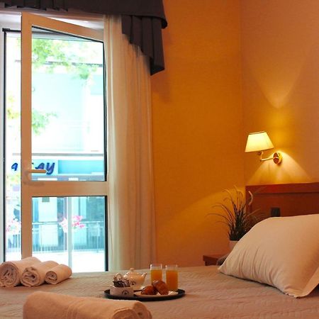 Depandance Hotel Jole Чезенатіко Екстер'єр фото